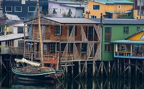 Hostal Palafito Waiwen